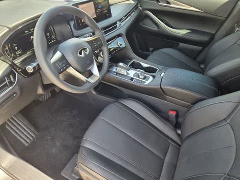 Certified 2026 INFINITI QX60 Pure w/ Cargo Package FWD image 2
