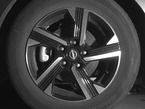 Used 2025 Nissan Sentra SV image 12