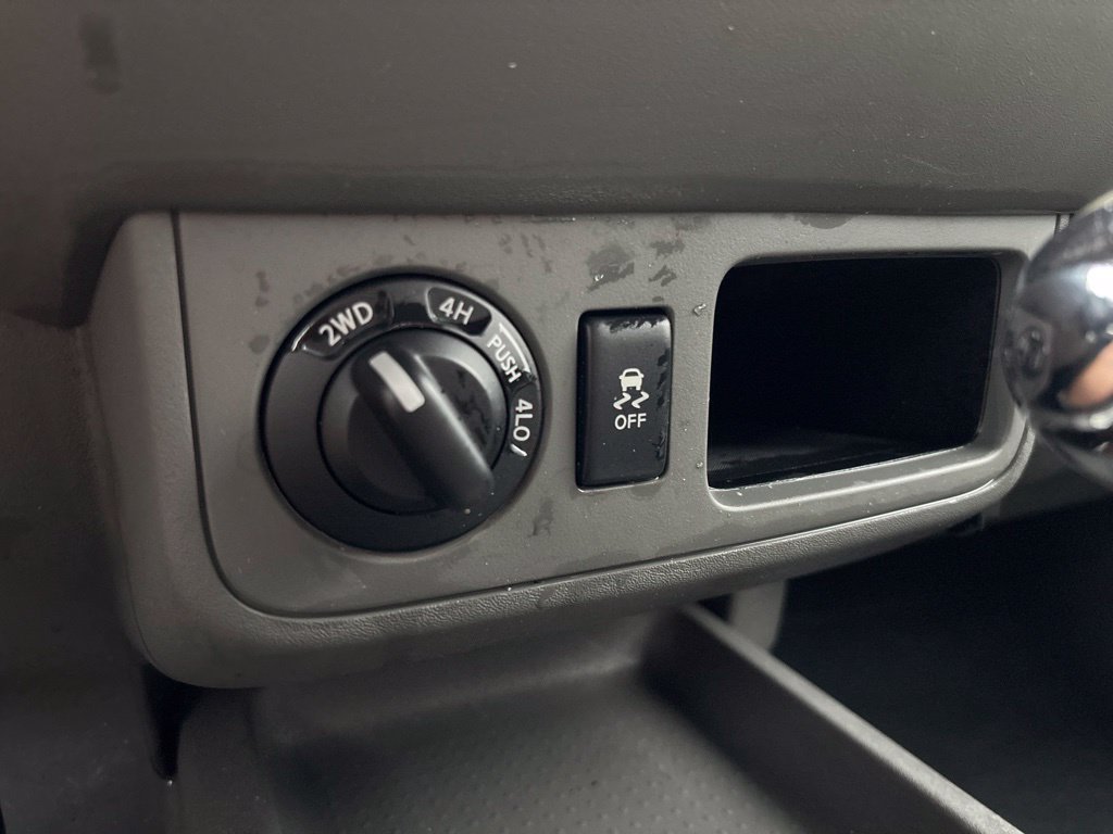 Used 2019 Nissan Frontier SV AWD/4WD image 25