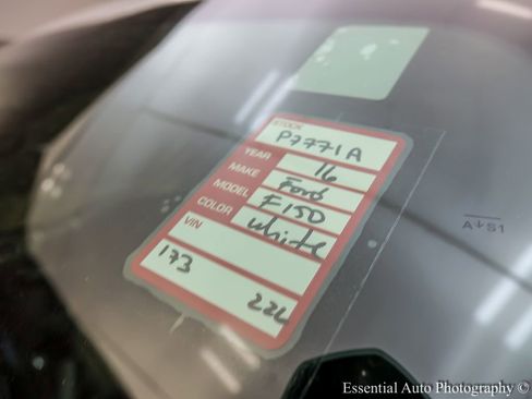 Used 2016 Ford F150 XLT w/ Equipment Group 302A Luxury image 26