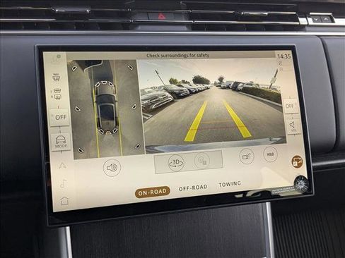 New 2025 Land Rover Range Rover SE image 13