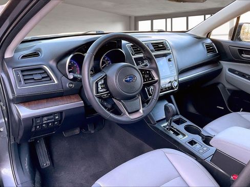 Used 2019 Subaru Outback 2.5i Limited AWD/4WD image 17