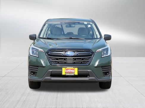 Used 2023 Subaru Forester AWD/4WD image 2