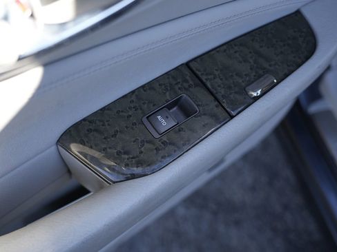 Used 2007 Lexus LS 460 RWD image 28
