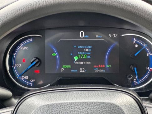 Certified 2024 Toyota RAV4 LE AWD/4WD image 9