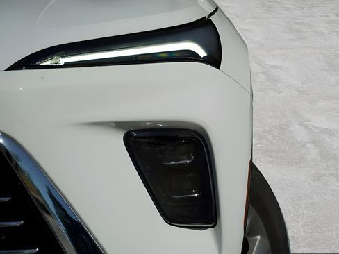 New 2026 Buick Enclave Preferred w/ Power Package image 2