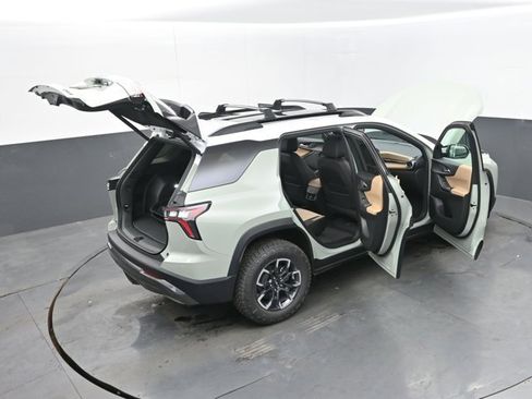 Used 2026 Chevrolet Equinox ACTIV w/ LPO, Floor Liner Package image 51