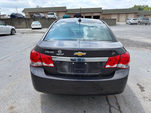 Used 2015 Chevrolet Cruze LT w/ Technology Package FWD image 7