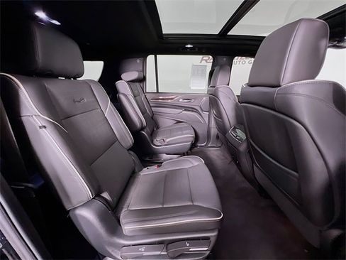 Used 2023 Cadillac Escalade ESV Premium Luxury w/ Performance Package image 45