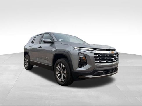 New 2026 Chevrolet Equinox LT FWD image 9