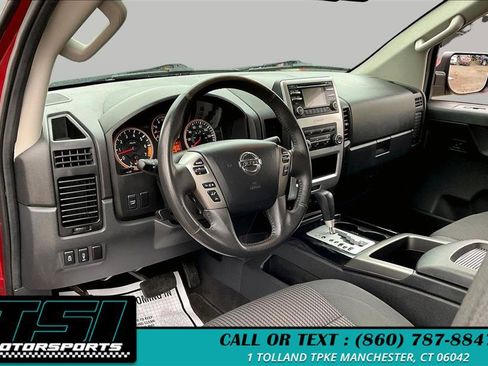 Used 2014 Nissan Titan SV w/ SV Value Truck Package AWD/4WD image 14