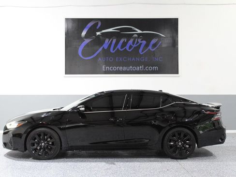 Used 2021 Nissan Maxima SR w/ Sport Mat Group FWD image 6