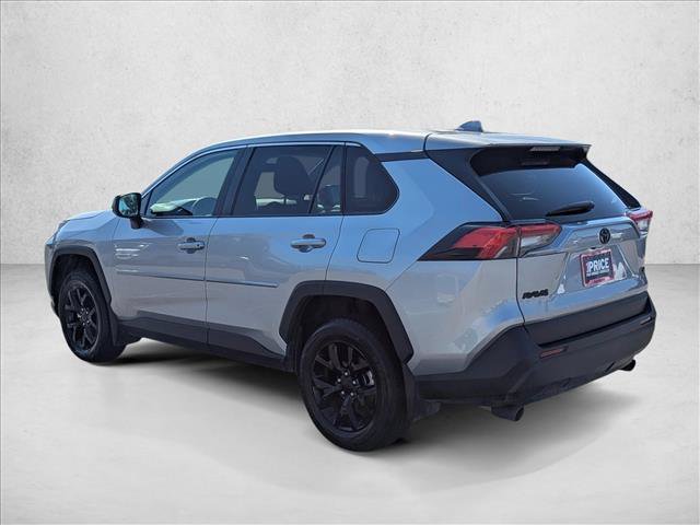 Used 2024 Toyota RAV4 LE FWD image 7