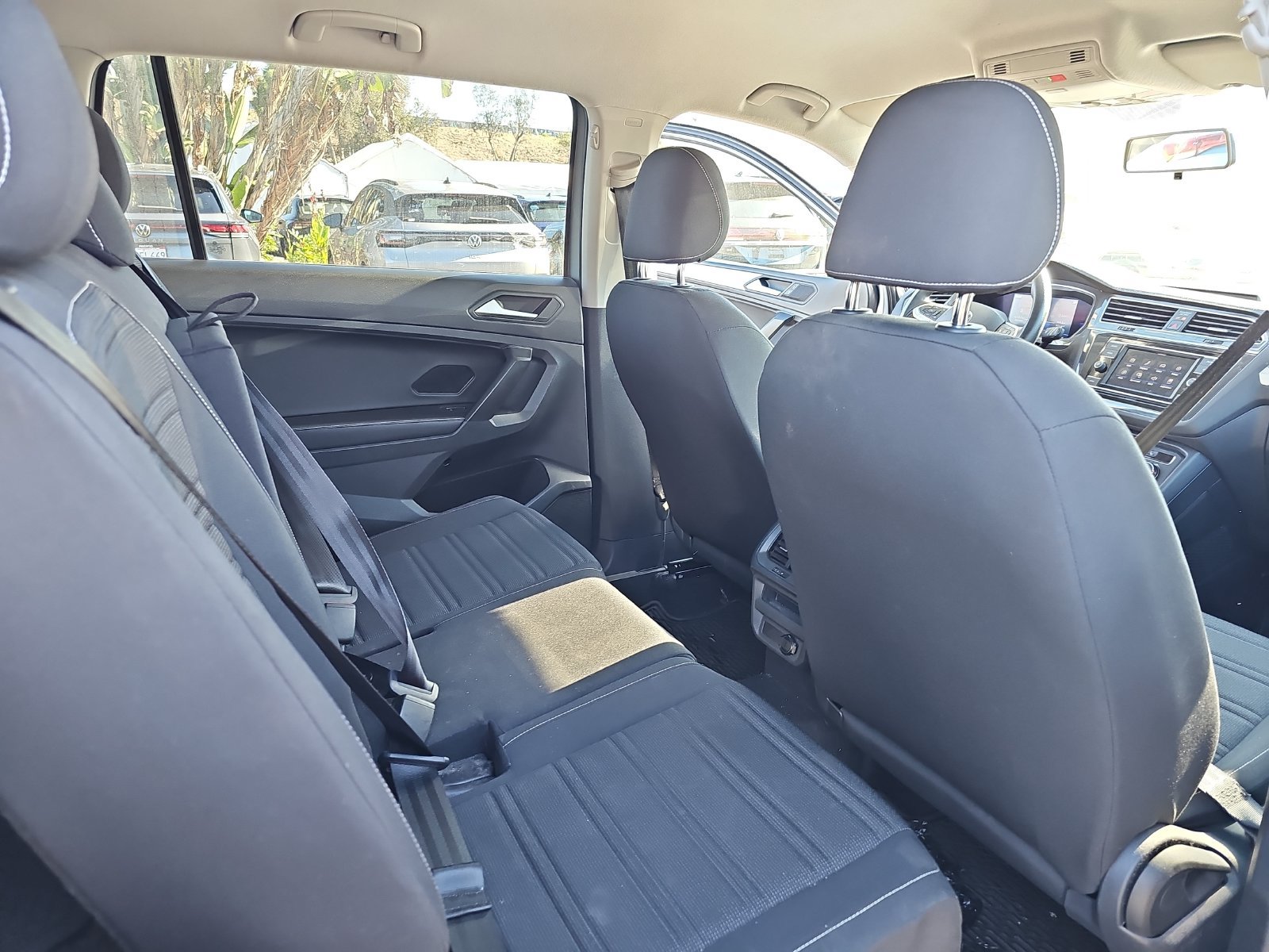 Used 2022 Volkswagen Tiguan S FWD image 14
