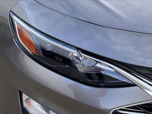Used 2020 Chevrolet Malibu LT image 27