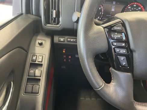 Certified 2025 Nissan Frontier PRO-4X w/ Pro Premium Package image 17