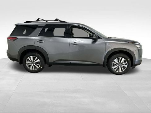 New 2026 Nissan Pathfinder SL FWD image 2