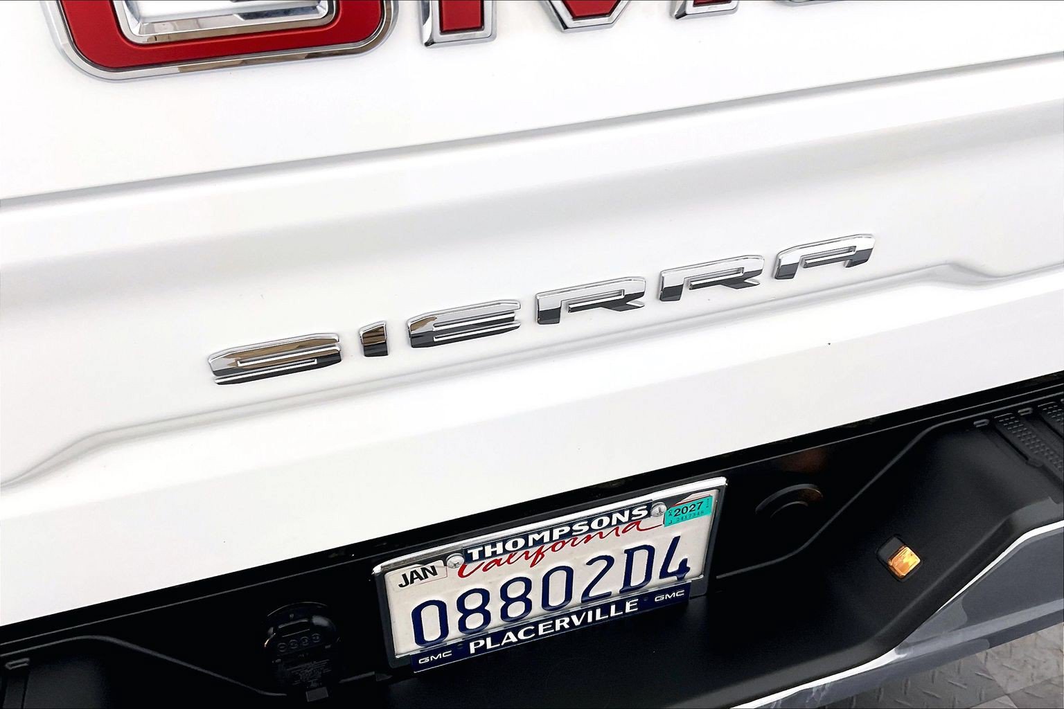 Used 2025 GMC Sierra 1500 SLT w/ SLT Premium Package AWD/4WD image 31