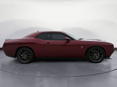 Used 2020 Dodge Challenger R/T Scat Pack w/ Driver Convenience Group RWD image 4