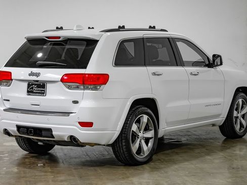 Used 2015 Jeep Grand Cherokee Overland w/ Advanced Technology Group RWD image 10