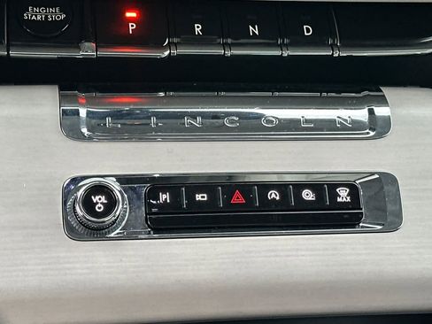 Used 2025 Lincoln Aviator Reserve image 22