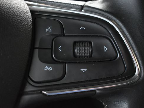 Used 2023 Buick Encore GX Essence w/ Experience Buick Package AWD/4WD image 24