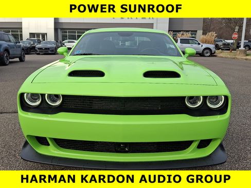 Used 2023 Dodge Challenger SRT Hellcat image 3
