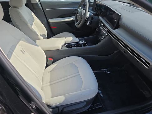Used 2024 Hyundai Sonata SEL FWD image 15