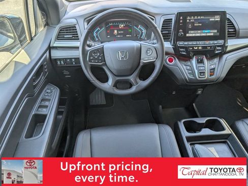 Used 2024 Honda Odyssey Sport image 15