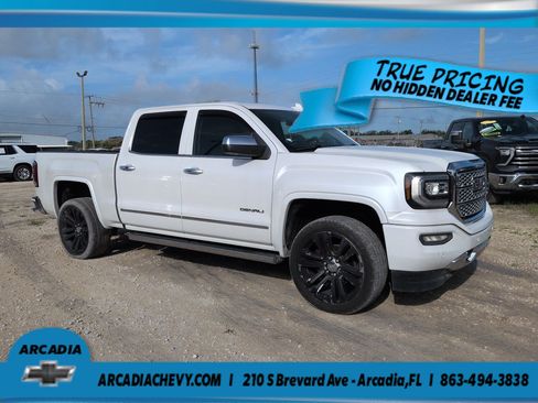 Used 2017 GMC Sierra 1500 Denali w/ Denali Ultimate Package AWD/4WD image 2
