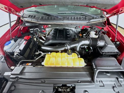 Used 2016 Ford F150 Lariat w/ Equipment Group 502A Luxury image 22