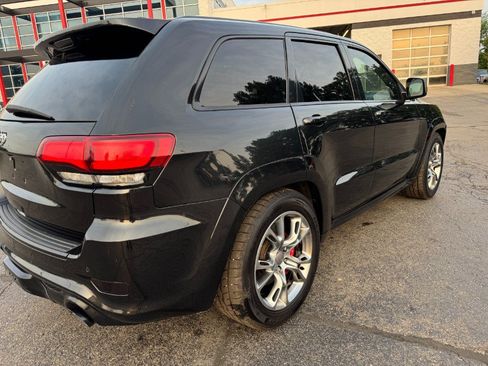 Used 2014 Jeep Grand Cherokee SRT8 w/ Luxury Group II AWD/4WD image 11