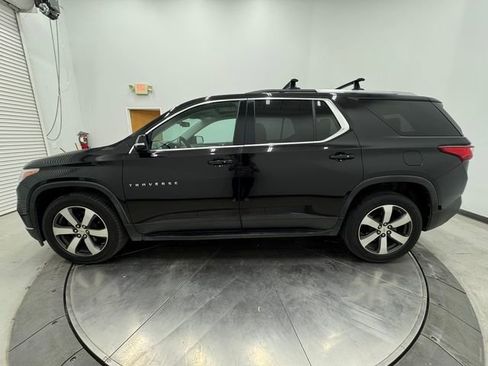 Used 2018 Chevrolet Traverse LT w/ LPO, 'HIT The Road' Package image 14
