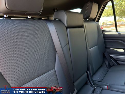 Used 2025 Toyota 4Runner TRD Off-Road Premium w/ Tow Technology Package AWD/4WD image 30