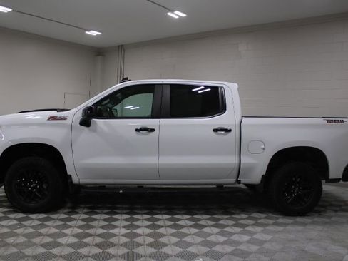 Used 2023 Chevrolet Silverado 1500 LT Trail Boss w/ Protection Package AWD/4WD image 8
