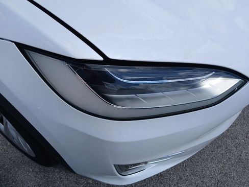 Used 2019 Tesla Model X P100D AWD/4WD image 34