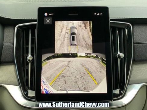 Used 2026 Volvo XC90 B6 Ultra w/ Protection Package AWD/4WD image 30