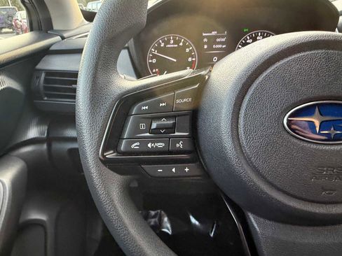 Certified 2025 Subaru Crosstrek 2.0i Premium image 18