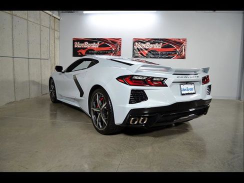 Used 2023 Chevrolet Corvette Stingray Preferred Cpe w/ Z51 Performance Package RWD image 5