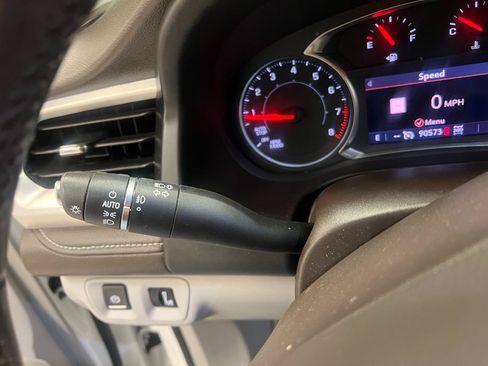 Used 2020 GMC Acadia SLT w/ Trailering Package AWD/4WD image 40