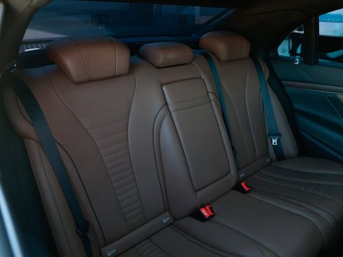 Used 2019 Mercedes-Benz S 560 Sedan image 17