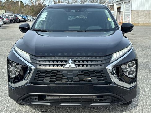 Used 2023 Mitsubishi Eclipse Cross LE image 8