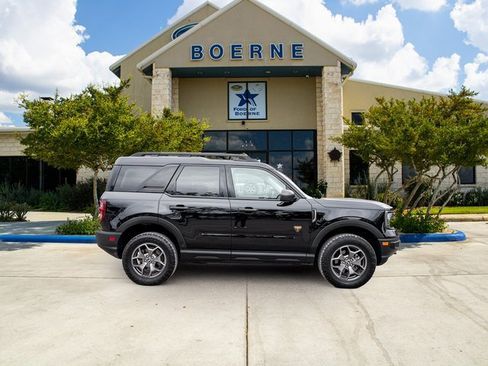 Used 2022 Ford Bronco Sport Badlands image 8