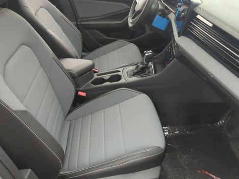 New 2026 Volkswagen Jetta SE image 18