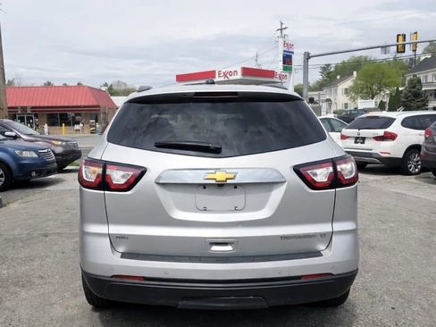 Used 2016 Chevrolet Traverse LT AWD/4WD image 5