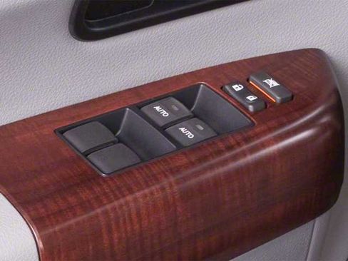 Used 2010 Toyota Sequoia Platinum image 14