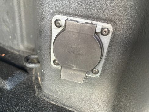 Used 2025 Chevrolet Silverado 3500 High Country w/ High Country Premium Package AWD/4WD image 34