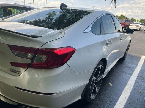 Used 2022 Honda Accord Sport Special Edition image 8