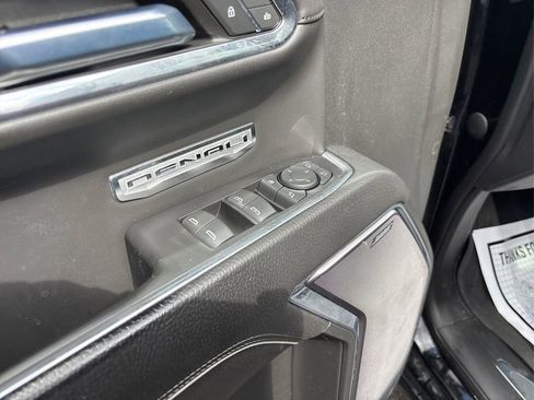 Used 2023 GMC Sierra 1500 Denali w/ Denali Reserve Package AWD/4WD image 39