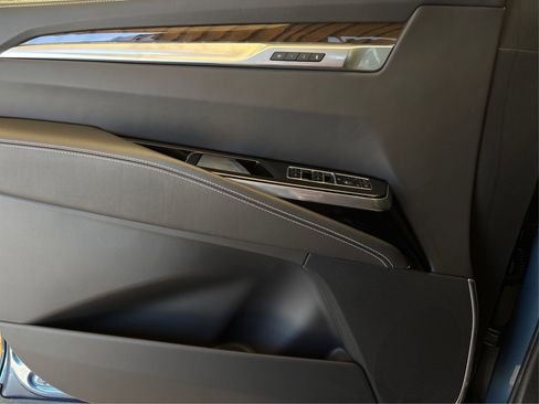 New 2026 Cadillac Escalade Platinum Sport AWD/4WD image 20